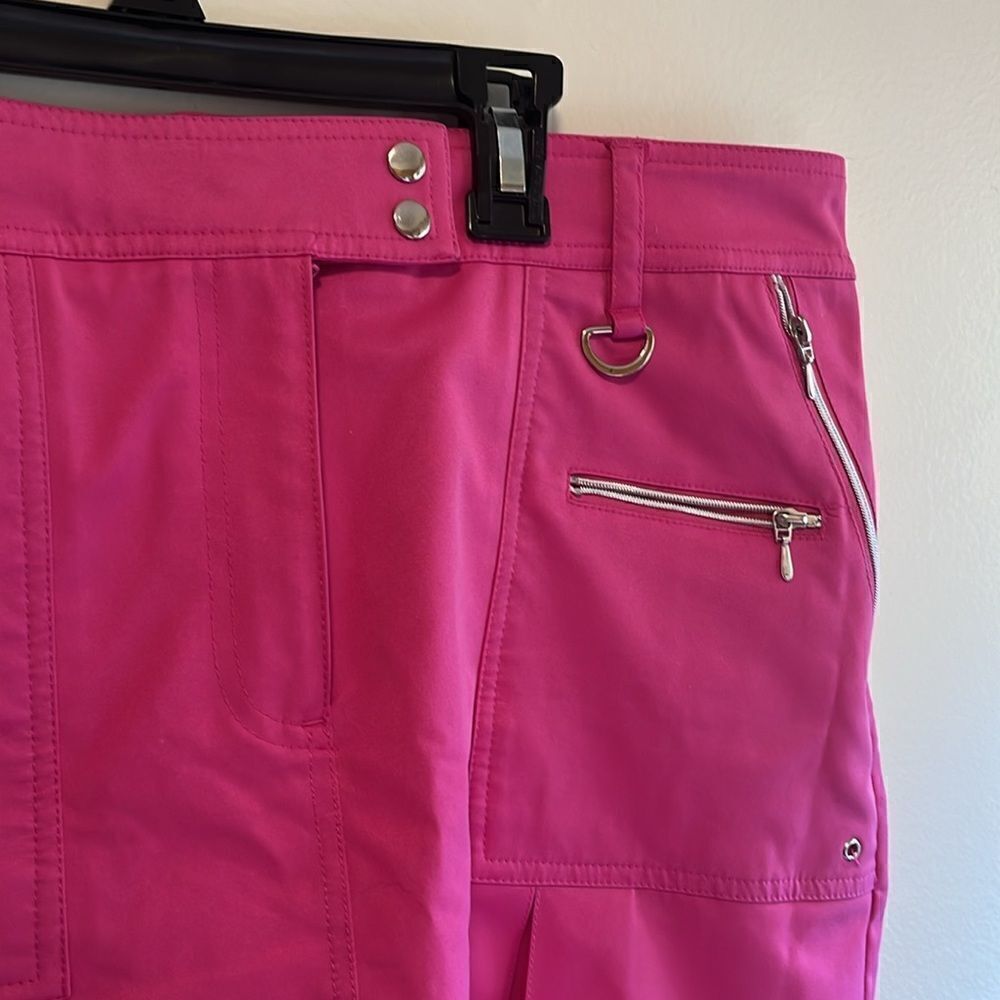 EXCELLENT USED CONDITION SIZE 8 GG BLUE BOCA PLEATED PINK GG BLUE SKORT - Picture 3 of 8